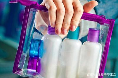 旅行時這10種打包方法，助你輕松整理化妝品與衛生用品